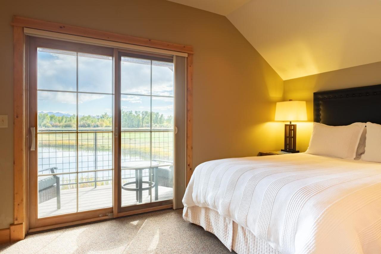 Lodge Gallatin River Bozeman